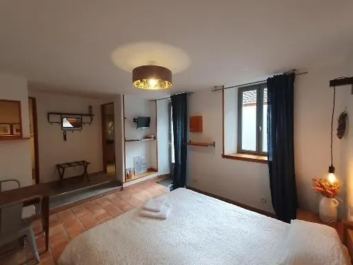 ***  Le Moulin De La Pipe - Logis Hotel Restaurant Plan-de-Baix France