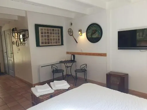 Le Moulin De La Pipe - Logis Hotel Restaurant Plan-de-Baix 3*,  France